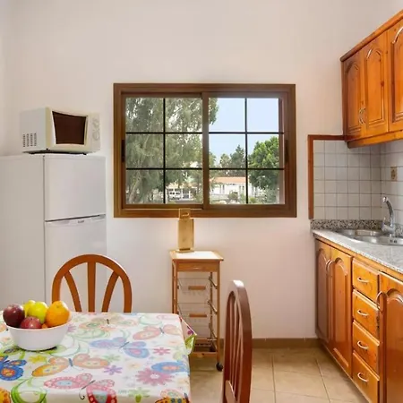Gospodarstwo wiejskie Holiday 2 Santa Lucia
